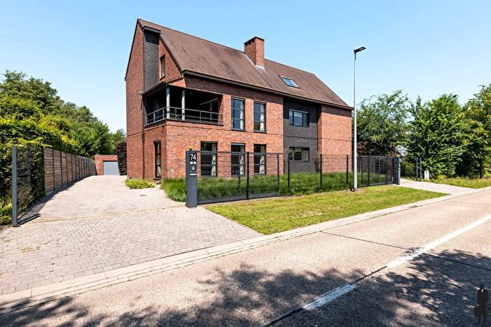 Maison 6 pièces à Brugstraat, Beerse, à vendre