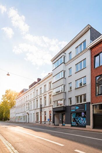 Appartement 8 pièces à vendre à Zuidstationstraat, Gent