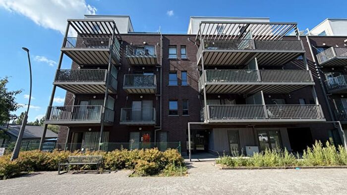 Rue du Pont Canal, Mons - Appartement 4 pièces à louer