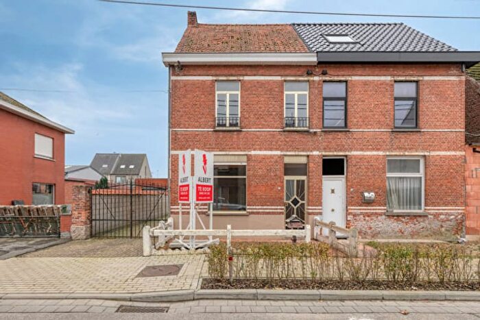 Maison 3 pièces à Dorpstraat, Wichelen, à vendre