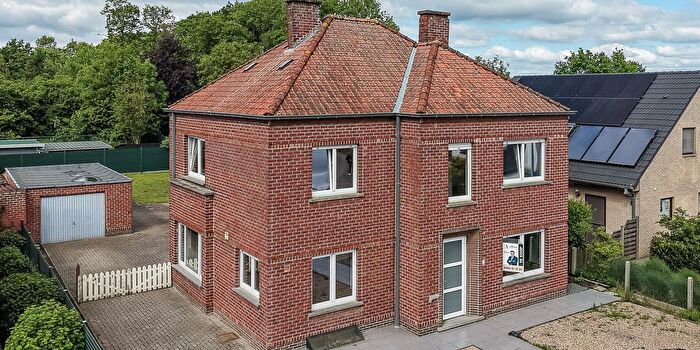 Maison 4 pièces à vendre à SintMariaAalterstraat, Aalter