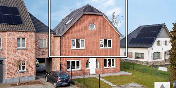 Appartement 3 pièces à vendre - Neeroeterenstraat, Maaseik