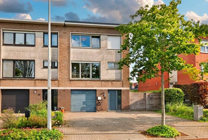 Maison 2 pièces à vendre à Leeuwerikenlaan, AARTSELAAR