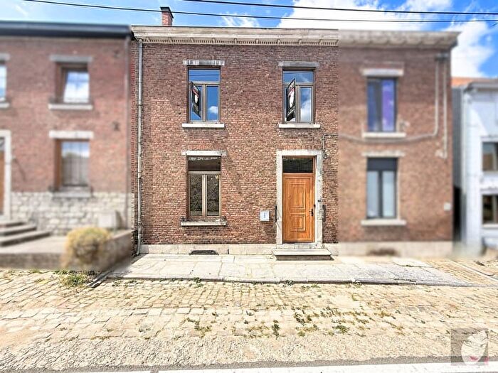 Avenue Paul Pastur, BOUFFIOULX - Maison 2 pièces à vendre