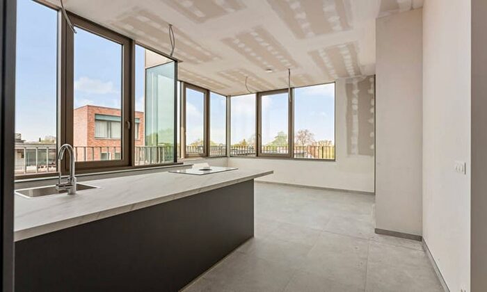 MATROZENPAD, HASSELT : Appartement 2 pièces à vendre
