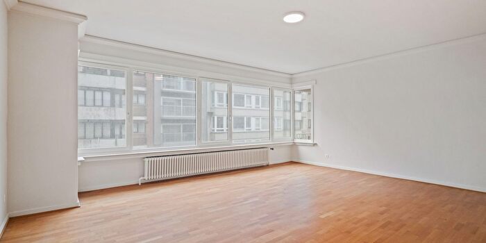 Appartement 3 pièces à vendre à Koningsstraat, Oostende