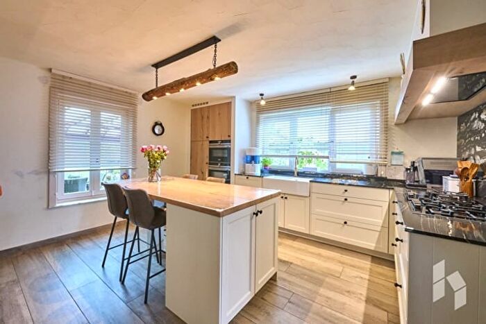 Maison 6 pièces à vendre à Lommelsebaan, HechtelEksel