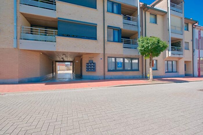 Marktstraat, Lichtervelde - Appartement 8 pièces à louer