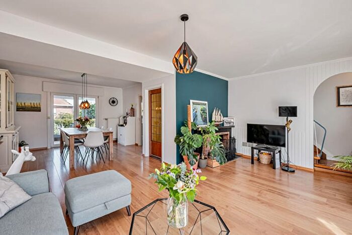 JDESCHUYFFELEERDREEF, WEMMEL : Maison 4 pièces à vendre