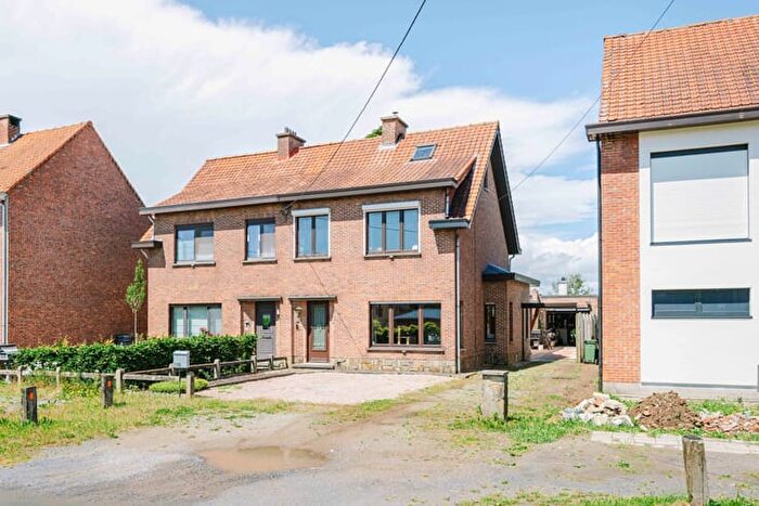 Maison 3 pièces à vendre à Uilenstraat, SINTNIKLAAS