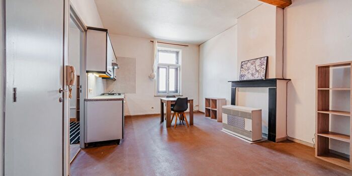 Bas Follet, Tournai - Appartement 3 pièces à vendre