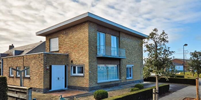 Maison 1 pièce à SintElooistraat, Zedelgem, à vendre