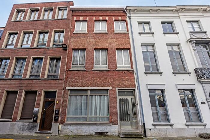 Kanunnik de Deckerstraat, MECHELEN - Maison 5 pièces à vendre