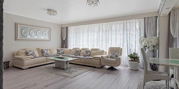 Huybrechtsstraat, Borgerhout : Appartement 3 pièces à vendre