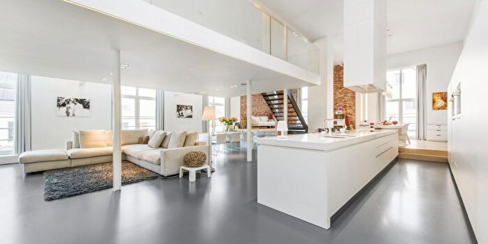 Appartement 4 pièces à Nijverheidsstraat A, Dikkelvenne, à louer