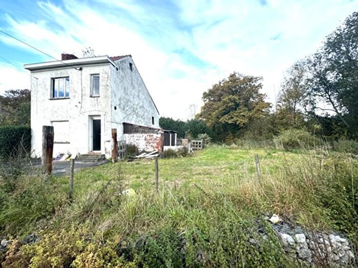 Maison 3 pièces à vendre à Du Vivier, Châtelet Bouffioulx