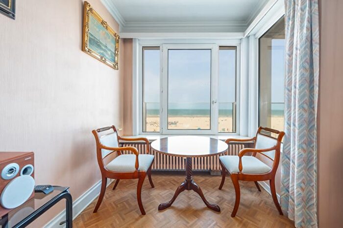 Appartement 9 pièces à vendre à Albert I Promenade, Oostende