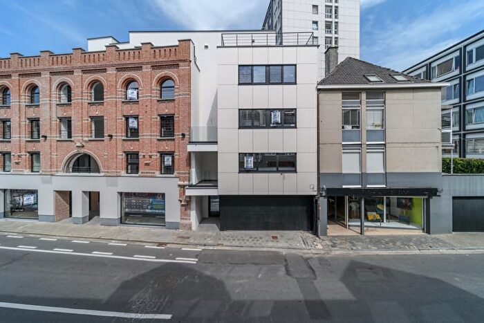 Dendermondsesteenweg BC, app : Maison 14 pièces à vendre