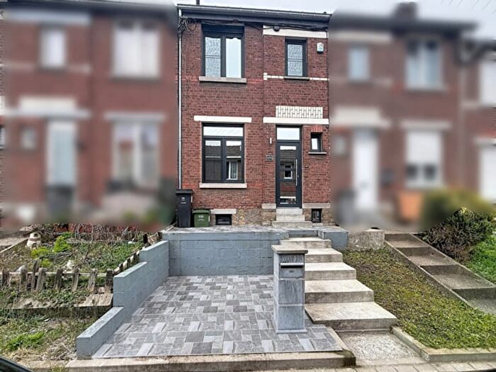 Rue Antonin Delville, Seraing : Maison 3 pièces à vendre