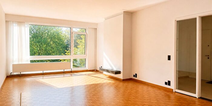 Appartement 3 pièces à Rucaplein, Wilrijk, à louer