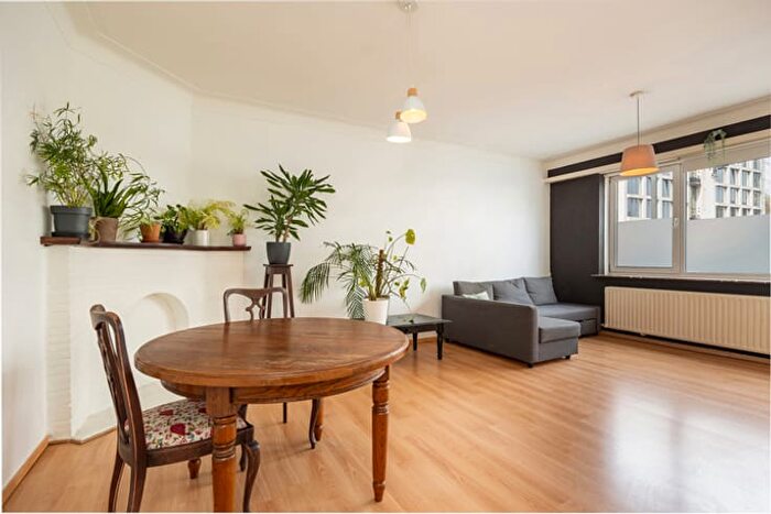 Appartement 2 pièces à Plantin en Moretuslei, Antwerpen, à vendre