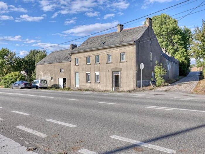 Chaussée de Namur, GrandRosièrehottomont - Maison 4 pièces à vendre
