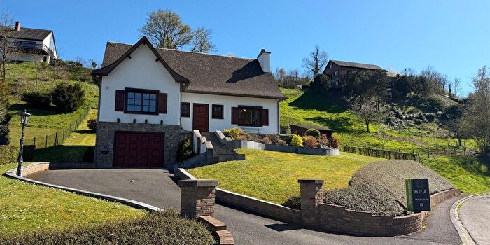Rue des Quèwées, Anseremme : Maison 3 pièces à vendre