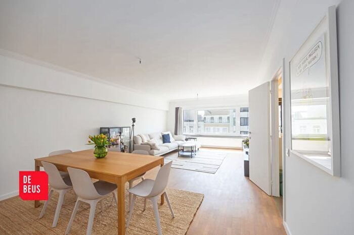 Koninginnelaan, Oostende : Appartement 8 pièces à vendre