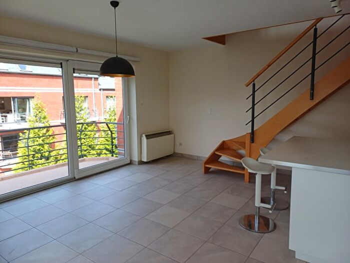 Appartement 2 pièces à Rue Arsenal, Pontàcelles, à louer