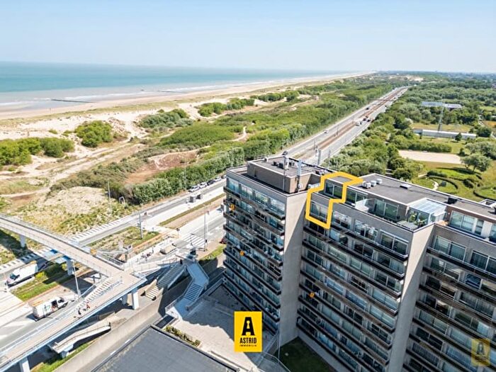 Kapelstraat, BREDENE : Appartement 3 pièces à vendre