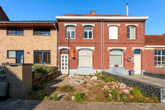 Maison 4 pièces à De Montmorencystraat, Ieper, à vendre