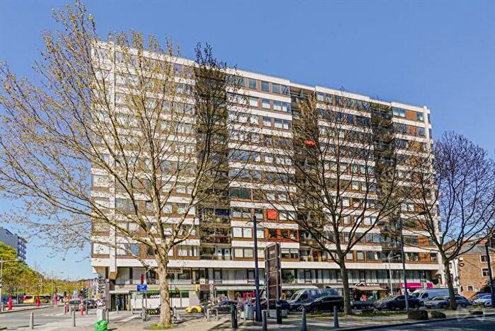 Avenue Maurice Destenay, Liège : Appartement 7 pièces à vendre