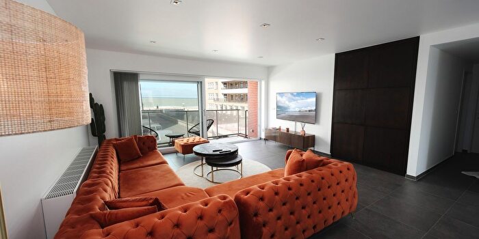 Duinenstraat, Oostende : Appartement 4 pièces à vendre