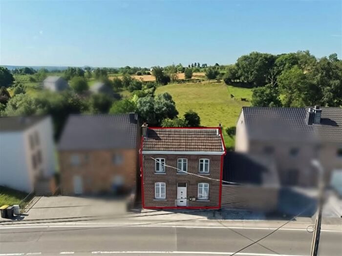Maison 3 pièces à Rue de Tongres, OUPEYE, à vendre
