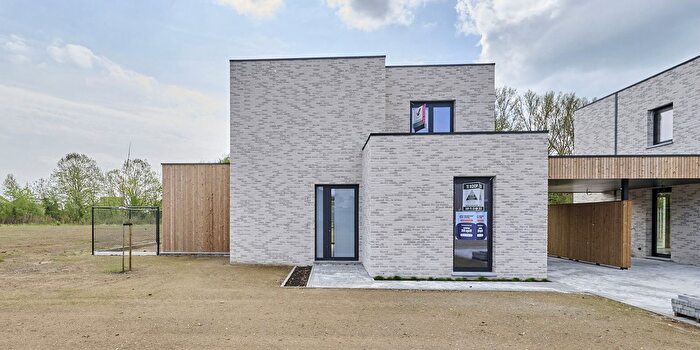 Maaseikerlaan, Neeroeteren : Maison 4 pièces à vendre