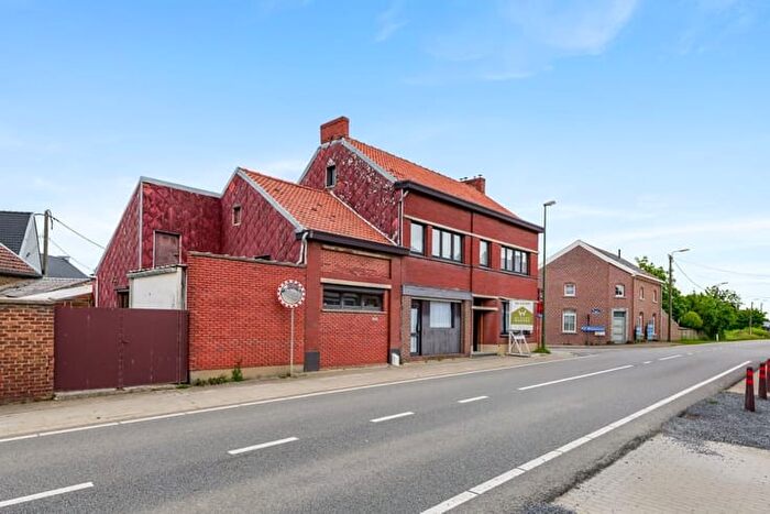 Maison 8 pièces à vendre - Steenweg op SintTruiden, Walshoutem