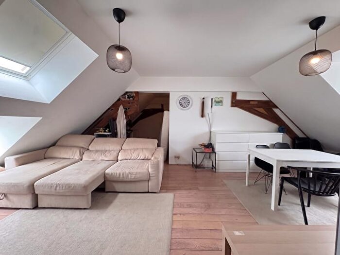 Rue Franklin Roosevelt, NEUFCHATEAU : Appartement 2 pièces à louer