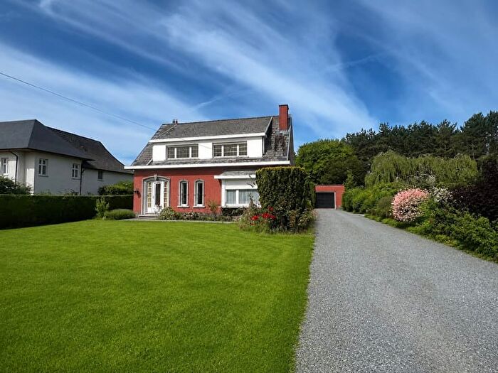 Maison 4 pièces à vendre à Rozenlaan, ONZELIEVEVROUWWAVER
