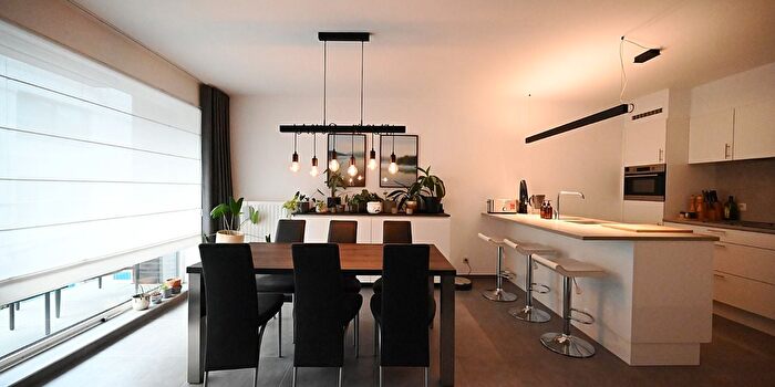 Appartement 2 pièces à Ketelbuiserstraat A, Lichtervelde, à louer