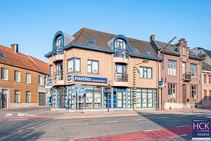 Appartement 7 pièces à louer à Brugstraat, Kruishoutem