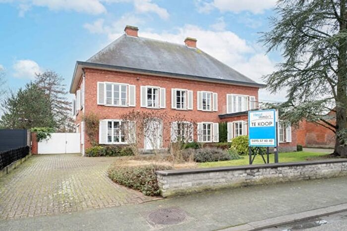 Maison 8 pièces à HeistGoorstraat, HeistopdenBerg, à vendre