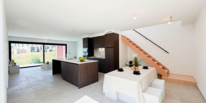 Maison 3 pièces à Kapellestraat D, Ronse, à vendre