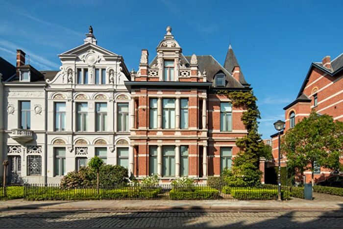 Maison 5 pièces à CogelsOsylei, Antwerpen, à vendre