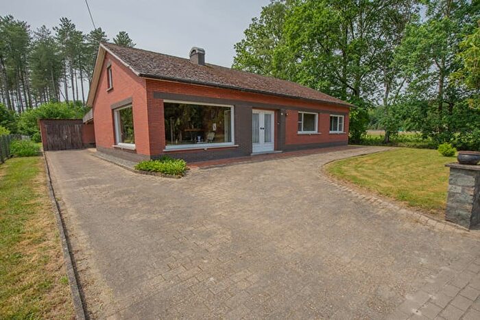 Veelsebaan, Langdorp : Maison 15 pièces à vendre