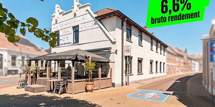 Maison 9 pièces à SintLenardsstraat, Dudzele, à vendre