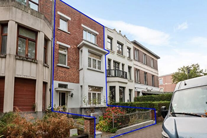 Maison 4 pièces à Venneborglaan, Antwerpen, à vendre