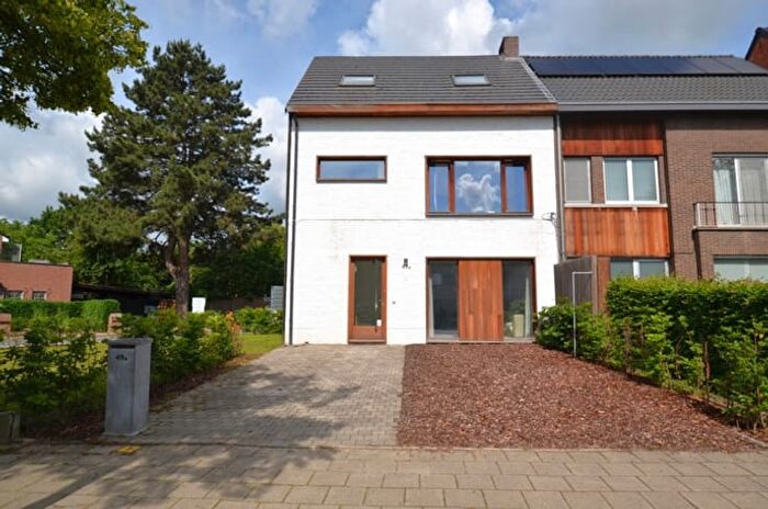 J E Claeslaan, A : Maison 4 pièces à vendre
