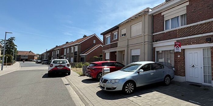 Maison 2 pièces à Monseigneur De Haernestraat, Roeselare, à vendre