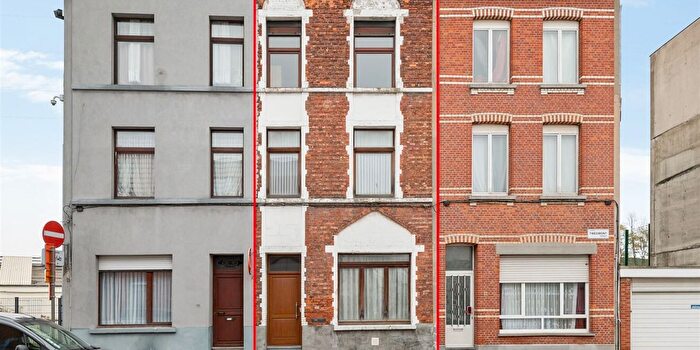 Maison 3 pièces à Tweemontstraat, Deurne, à vendre