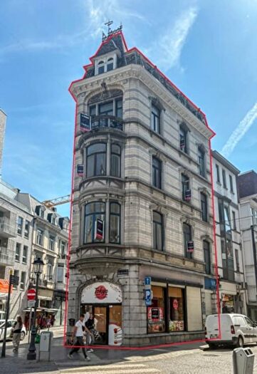 Maison 6 pièces à vendre - Rue de la Régence, Liège